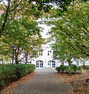 Image 1 - Leopold-Ullstein-Schule