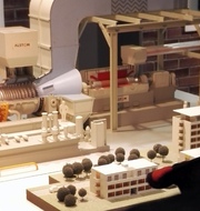 Modell einer Heizkraftanlage von Vattenfall. - Leopold-Ullstein-Schule